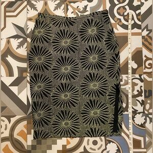 Ladies TOCCA Floral Embroidered Skirt